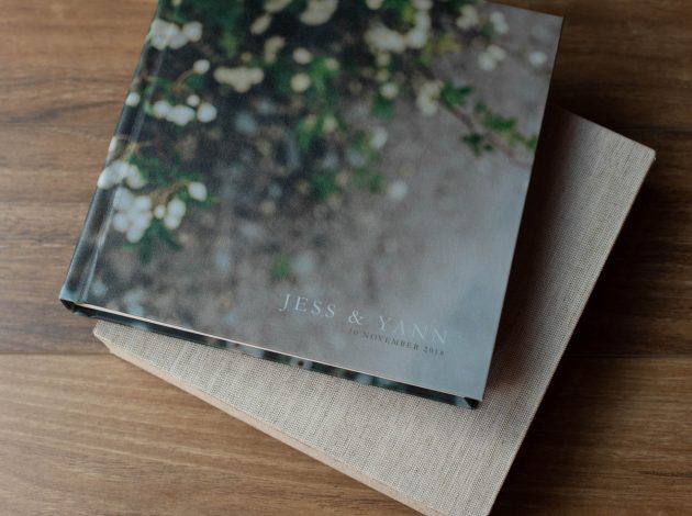 WEDDING ALBUMS WITH PHOTO-WRAP COVERS